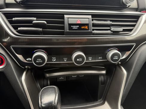 Used 2021 Honda Accord Sport image 13