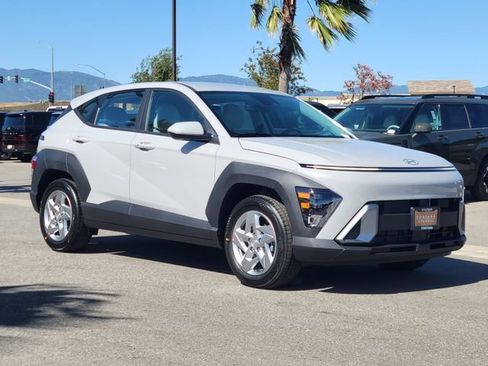 New 2026 Hyundai Kona SE FWD image 7