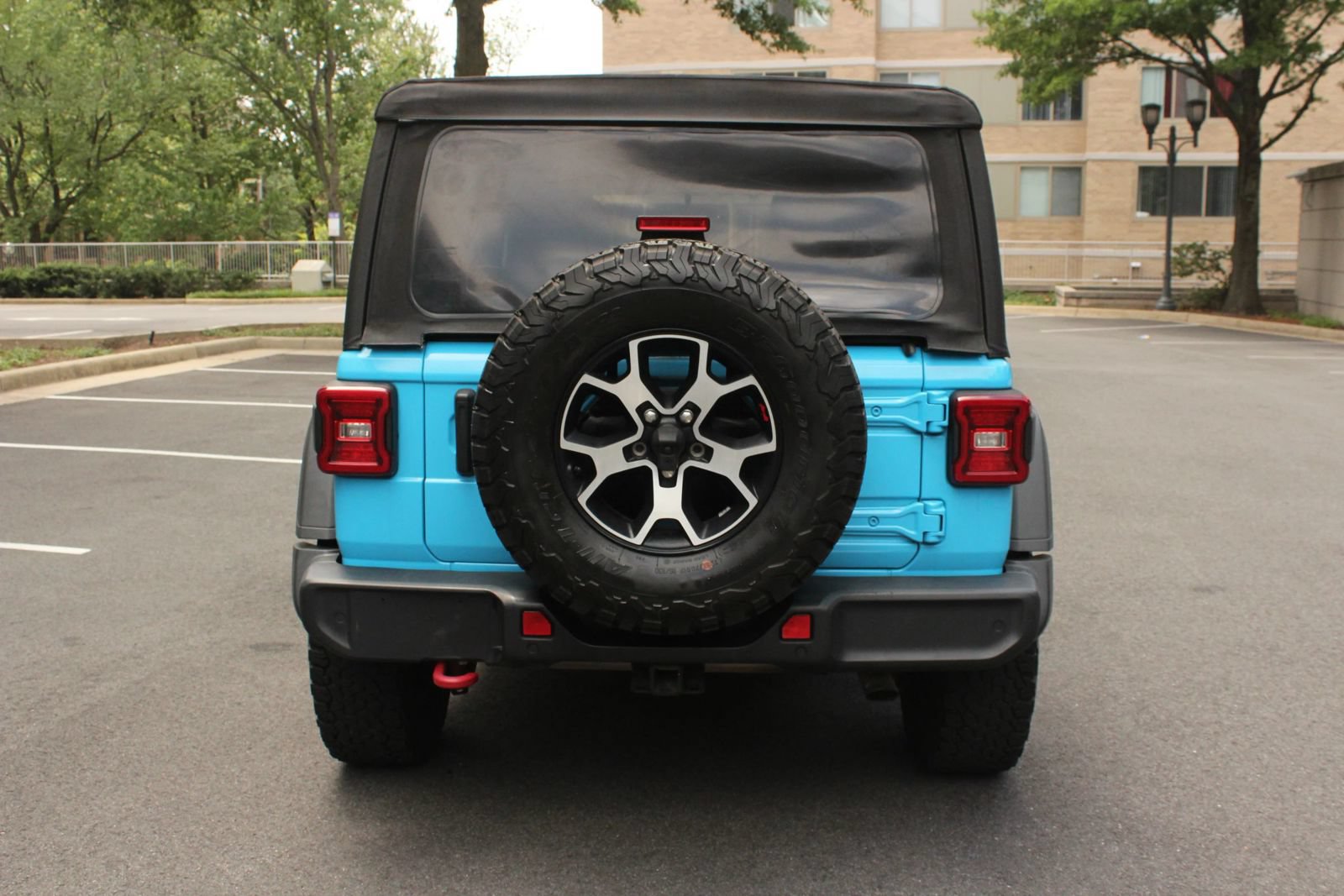 Used 2021 Jeep Wrangler Unlimited Rubicon w/ Safety Group AWD/4WD image 8