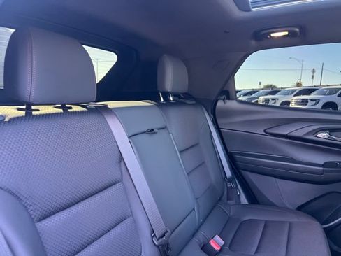 Used 2023 Chevrolet TrailBlazer RS w/ Sun and Liftgate Package AWD/4WD image 27