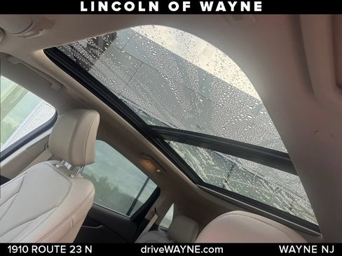 Certified 2022 Lincoln Nautilus Reserve AWD/4WD image 21
