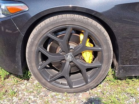 Used 2021 Alfa Romeo Giulia Ti w/ Nero Edizione AWD/4WD image 8