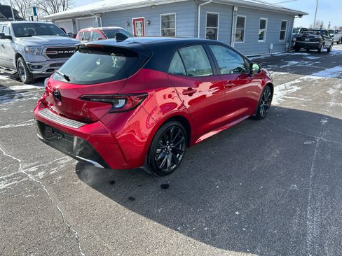 Used 2025 Toyota Corolla XSE image 3