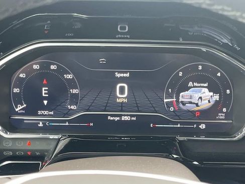 Used 2025 GMC Sierra 1500 SLT w/ SLT Premium Plus Package image 49