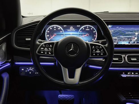 Used 2020 Mercedes-Benz GLE 350 w/ Premium Package image 32