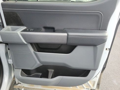 Used 2022 Ford F150 XLT w/ Equipment Group 302A High image 6