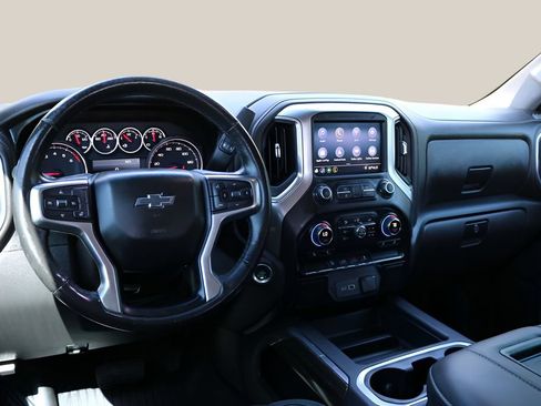 Used 2021 Chevrolet Silverado 1500 LT Trail Boss w/ Bed Protection Package AWD/4WD image 16