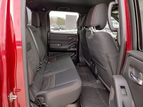 Used 2022 Nissan Frontier PRO-4X w/ Off-Road Protection Package image 9