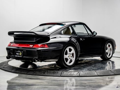 Used 1997 Porsche 911 Carrera S image 21