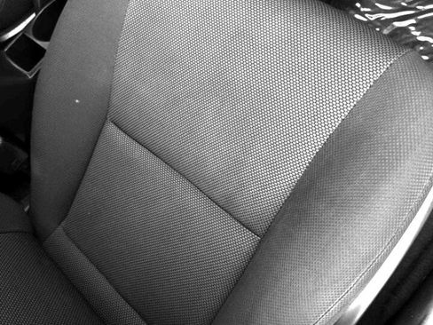 Used 2004 Toyota Matrix image 39