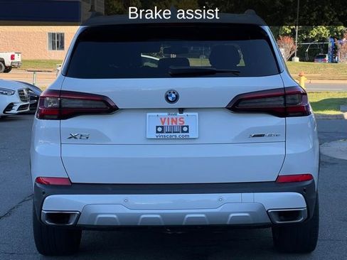 Used 2023 BMW X5 xDrive45e image 5