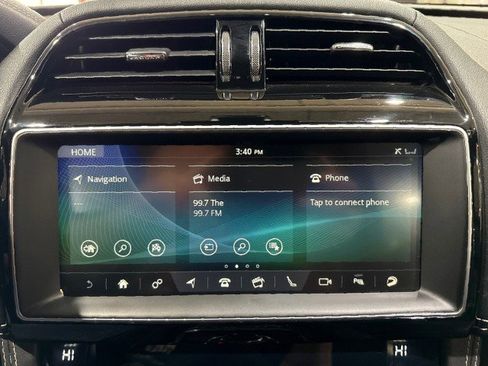 Used 2019 Jaguar F-PACE S image 22