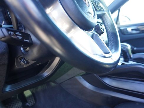 Used 2019 Porsche Cayenne E-Hybrid image 51