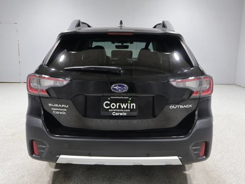 Used 2022 Subaru Outback Limited AWD/4WD image 3