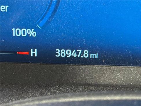 Used 2023 Ford Escape SE w/ PHEV Premium Package FWD image 29