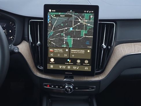 New 2026 Volvo XC60 B5 Ultra w/ Climate Package image 15