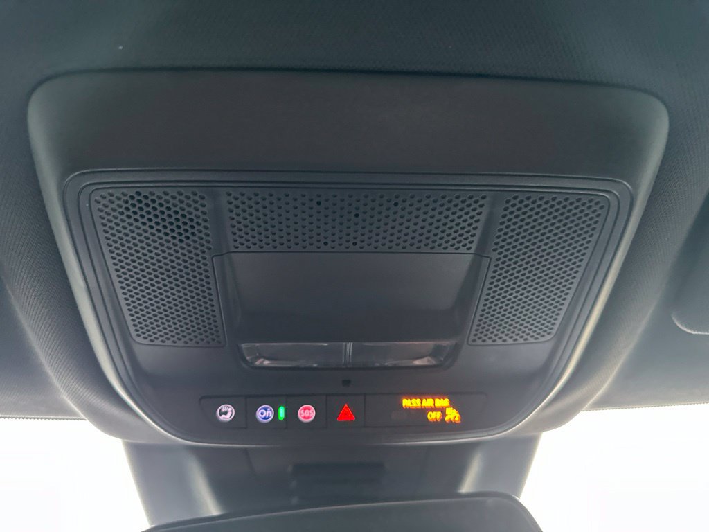 Certified 2024 Chevrolet Equinox EV LT AWD/4WD image 7