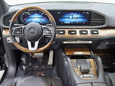 Used 2022 Mercedes-Benz GLS 450 4MATIC image 14