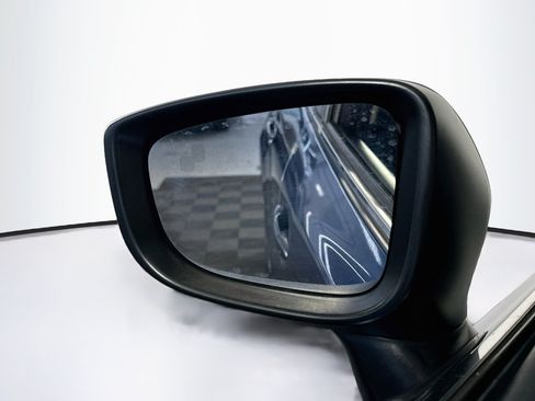 Used 2018 MAZDA MAZDA3 Touring FWD image 16