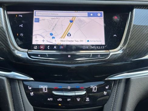 Used 2021 Cadillac XT6 Sport AWD/4WD image 16