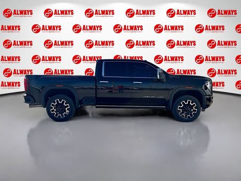 Used 2024 GMC Sierra 2500 Denali Ultimate image 7
