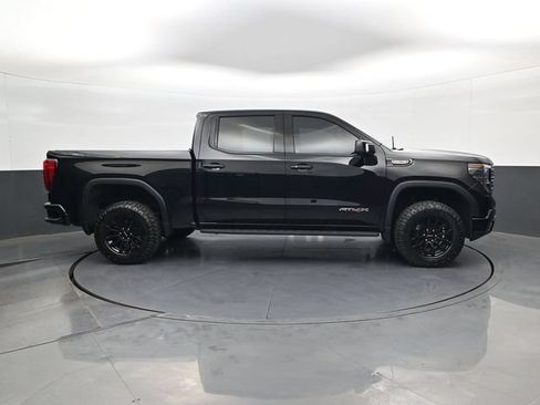 Used 2022 GMC Sierra 1500 AT4X AWD/4WD image 4