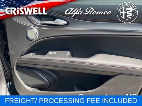 New 2025 Alfa Romeo Stelvio Sprint image 37