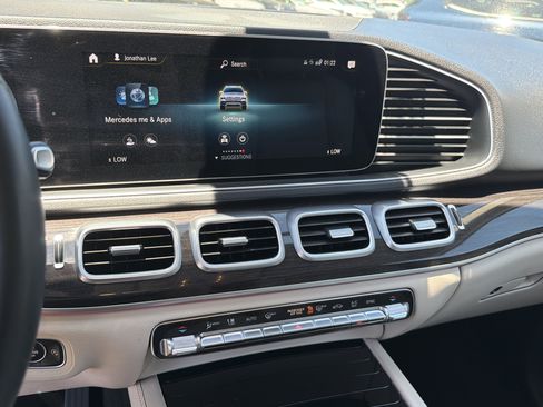 Used 2022 Mercedes-Benz GLE 350 image 23