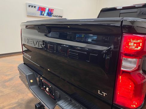 Used 2020 Chevrolet Silverado 1500 LT w/ All-Star Edition image 45