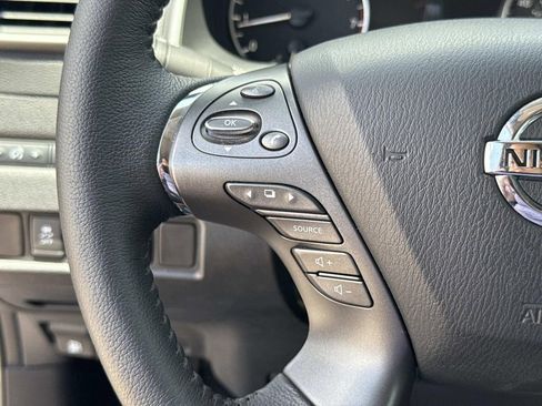 Certified 2021 Nissan Murano SV FWD image 30