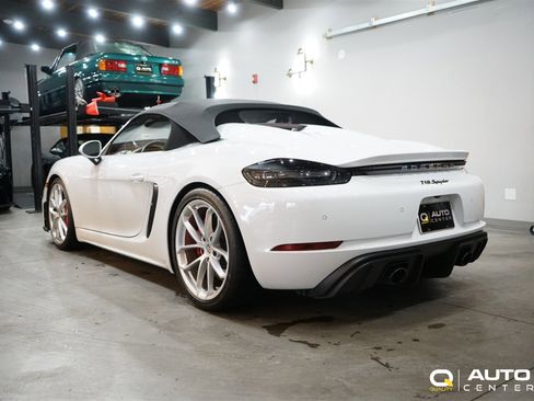 Used 2020 Porsche 718 Boxster Spyder image 7