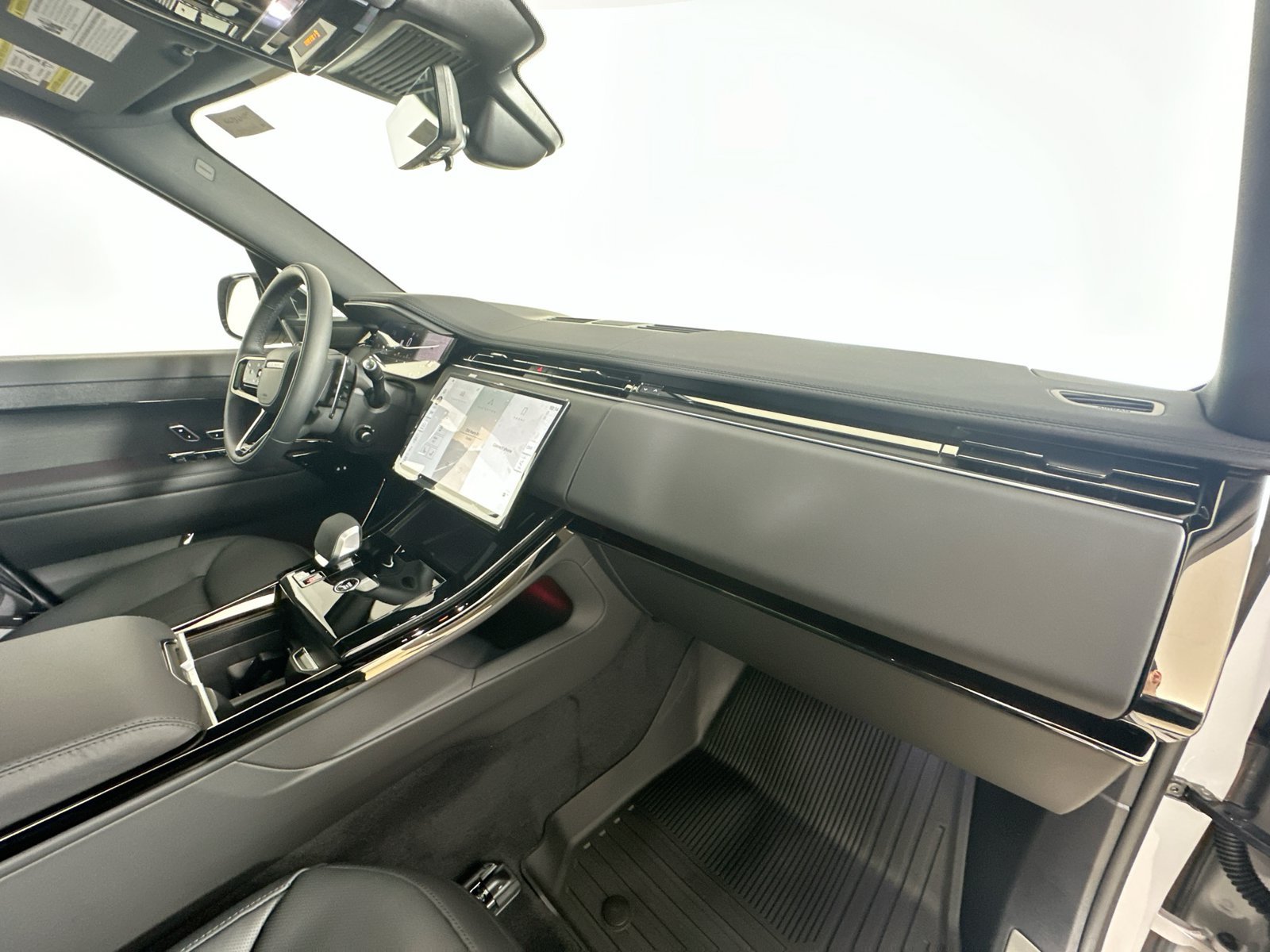 New 2027 Land Rover Range Rover Sport Dynamic SE AWD/4WD image 47