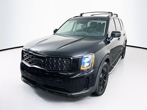 Used 2021 Kia Telluride EX w/ EX Premium Package AWD/4WD image 3