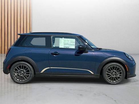 New 2026 MINI Cooper S image 2