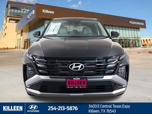 New 2026 Hyundai Tucson SE FWD image 2