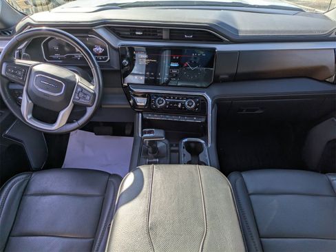 Used 2024 GMC Sierra 1500 Denali w/ Denali Reserve Package image 16