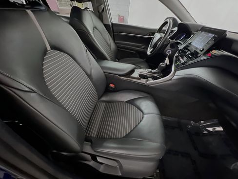 Used 2023 Toyota Camry SE FWD image 30