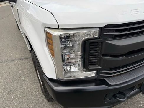 Used 2019 Ford F250 XL w/ Power Equipment Group AWD/4WD image 8