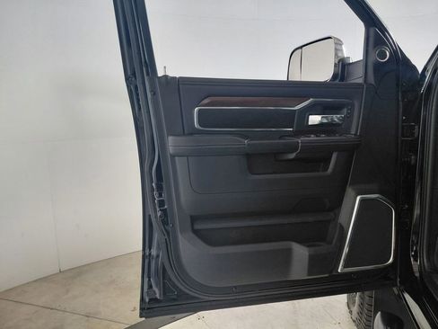 Certified 2022 RAM 3500 Laramie AWD/4WD image 10