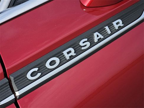 New 2026 Lincoln Corsair Premiere image 11