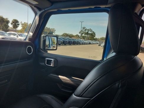 Used 2022 Jeep Wrangler Unlimited Sahara w/ Safety Group image 3