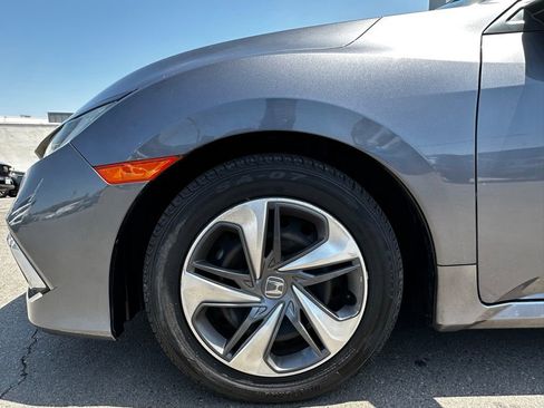 Used 2020 Honda Civic LX image 9