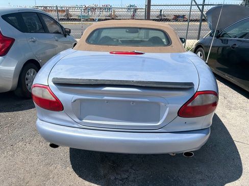 Used 2000 Jaguar XK8 Convertible RWD image 11