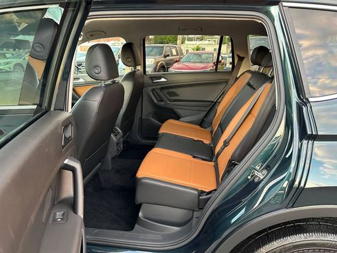 Used 2018 Volkswagen Tiguan SE w/ 18" Alloy Wheels Package AWD/4WD image 20