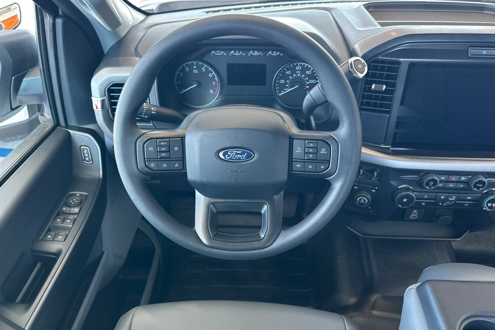 New 2026 Ford F150 XL w/ Tow/Haul Package AWD/4WD image 13
