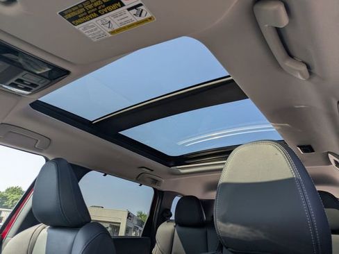 New 2025 Mitsubishi Outlander SEL image 25