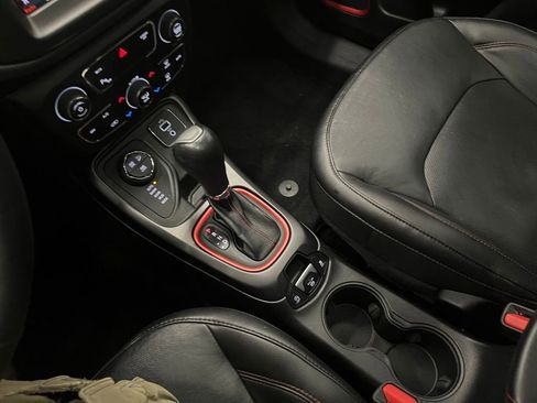 Used 2018 Jeep Compass Trailhawk w/ Leather Interior Group image 25