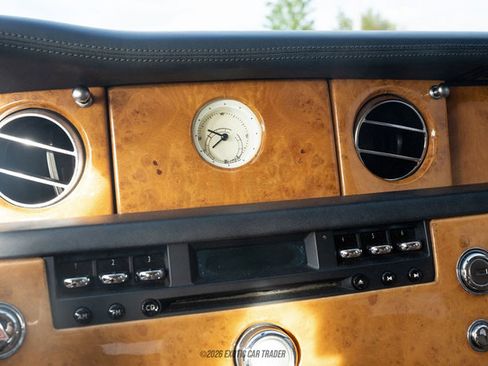 Used 2005 Rolls-Royce Phantom Sedan RWD image 28
