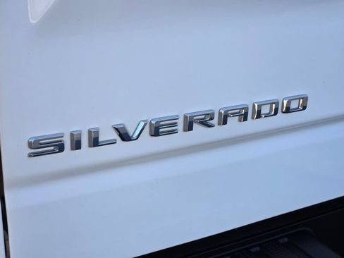 Used 2025 Chevrolet Silverado 1500 LT AWD/4WD image 18