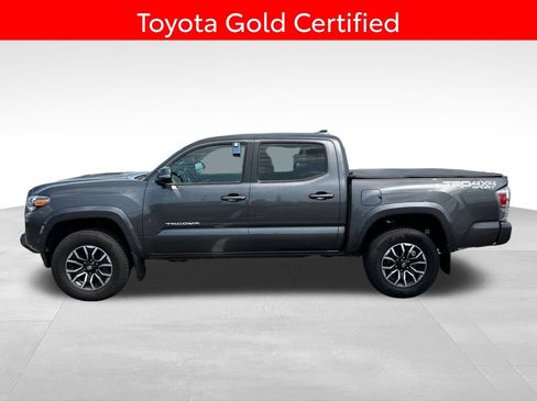 Certified 2022 Toyota Tacoma TRD Sport w/ TRD Premium Sport Package AWD/4WD image 2
